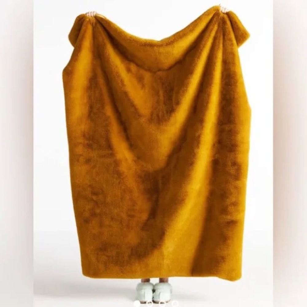 Anthropologie Sophie Faux Fur Throw Blanket